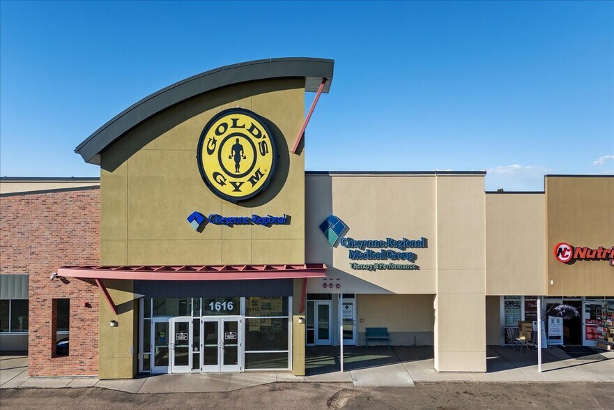 More Photos Of 1616 E Pershing Blvd, Cheyenne Freestanding For Sale