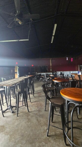 More Photos Of 4021 Acton Hwy, Granbury General Retail For Lease