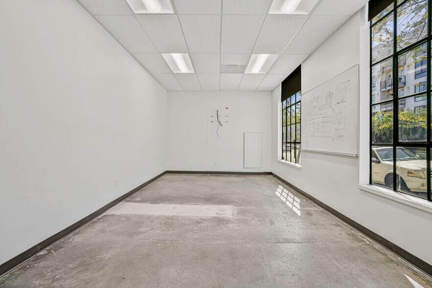 More Photos Of 335 15th St, San Diego Loft Creative Space For Lease