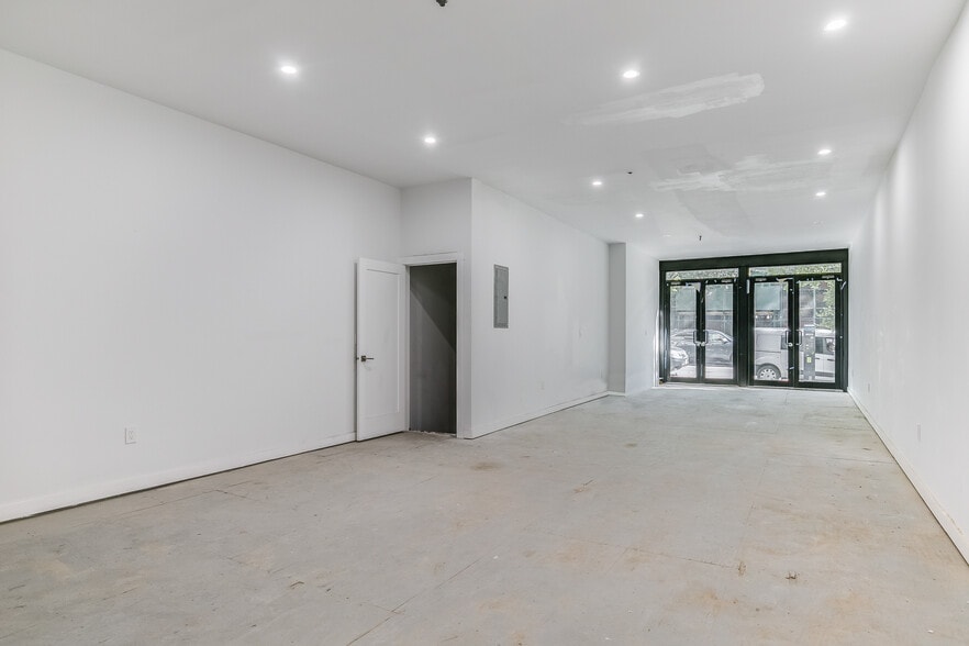 More Photos Of 534 Court St, Brooklyn General Retail For Lease