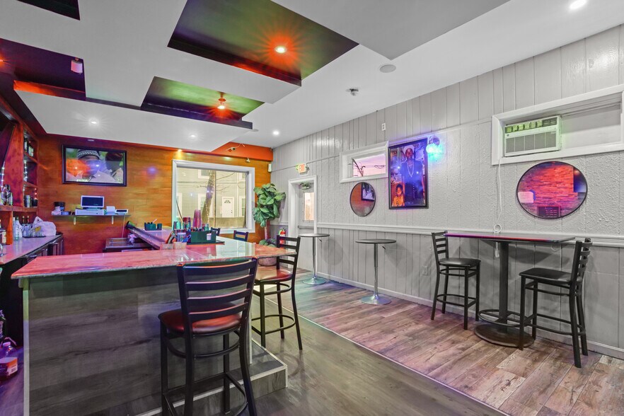 More Photos Of 110 School St, Pawtucket Bar For Sale