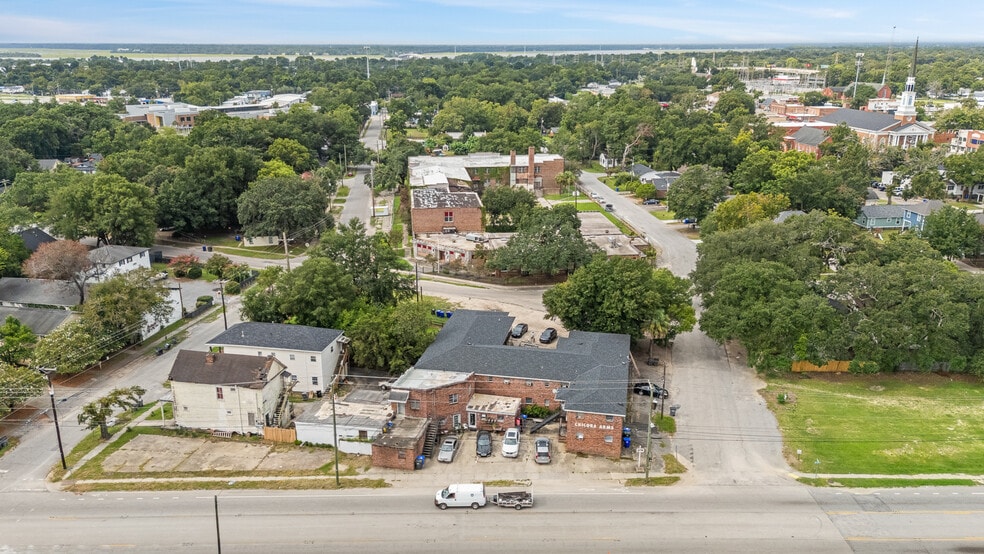 More Photos Of 3211 Spruill Ave, North Charleston Apartments For Sale