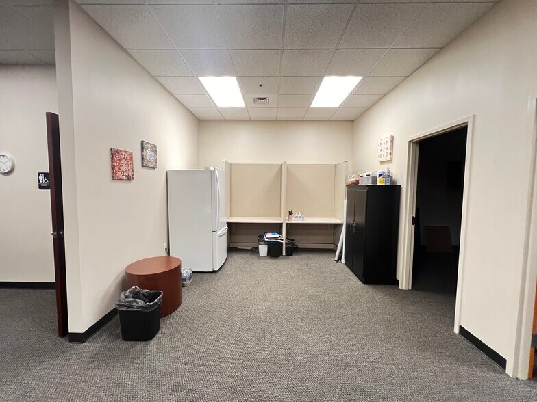 More Photos Of 7500 Ramble Way, Raleigh General Retail For Lease