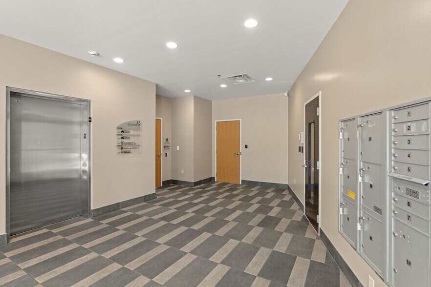 More Photos Of 45 Eglin Pky, Fort Walton Beach Medical For Lease