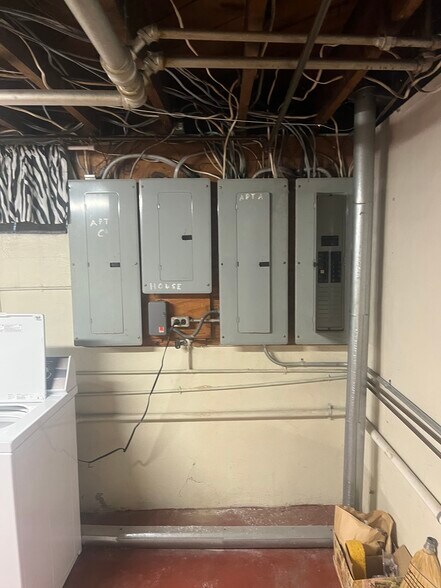 More Photos Of 1836 Wakefield Rd SW, Roanoke Apartments For Sale