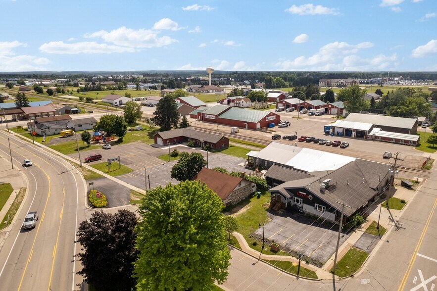 More Photos Of , Gaylord Unknown For Sale