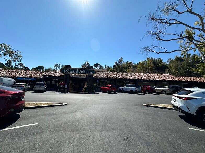 More Photos Of 811-897 Silver Spur Rd, Rolling Hills Estates Unknown For Lease