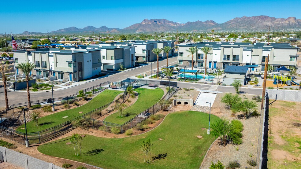 More Photos Of 651 N Ironwood Dr, Apache Junction Apartments For Sale