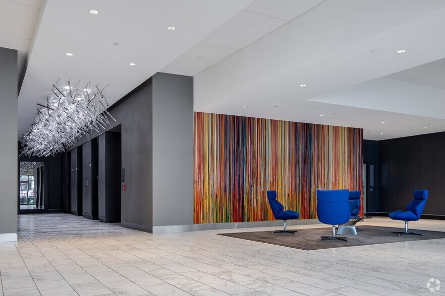 More Photos Of 255 S Orange Ave, Orlando Office Residential For Lease