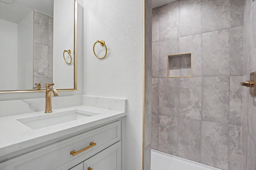 More Photos Of 1244 S Quincy Ave, Tulsa Apartments For Sale