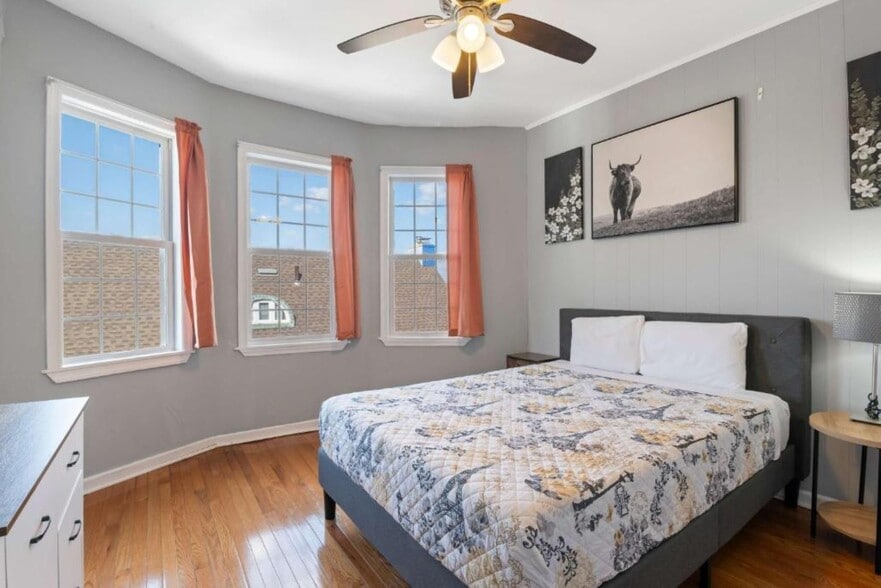 More Photos Of 112 S Raleigh Ave, Atlantic City Apartments For Sale