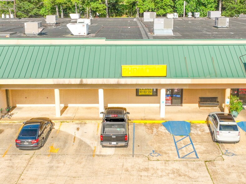 More Photos Of 1409 S Adams St, Fulton Storefront For Lease