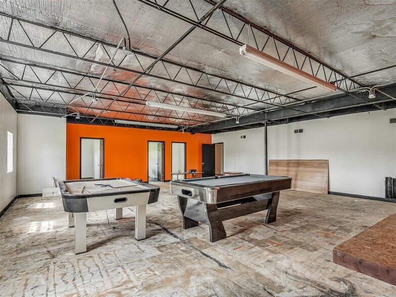 More Photos Of 2000 N Spencer Rd, Oklahoma City Religious Facility For Sale