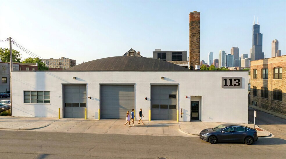 More Photos Of 113 N Elizabeth St, Chicago Storefront Retail Office For Lease