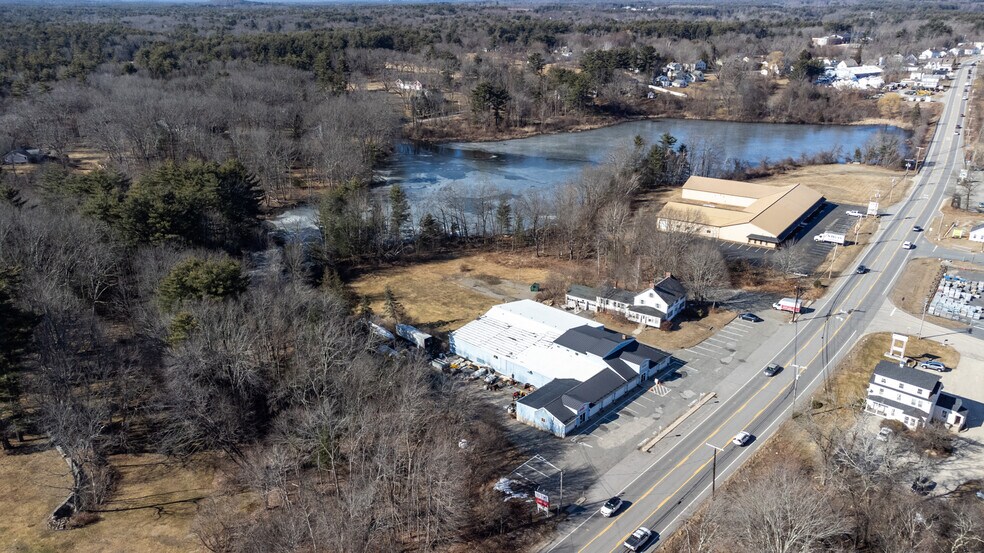 More Photos Of 34 Lafayette Rd, Hampton Falls Freestanding For Sale