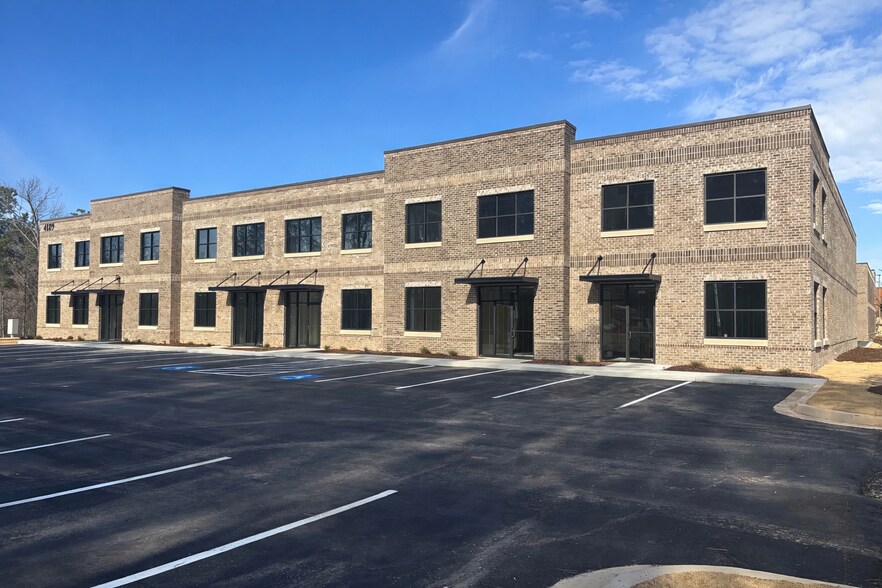 More Photos Of 4189 Tanners Creek Dr, Flowery Branch Warehouse For Lease