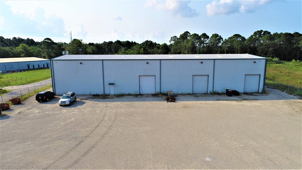 Primary Photo Of 3807 Kelly St, Moss Point Warehouse For Sale