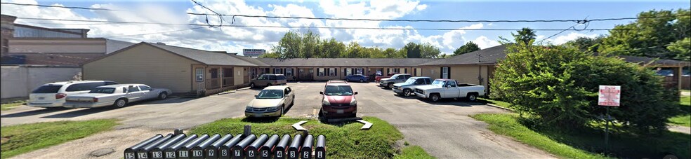 More Photos Of 4505 18th St, Bacliff Apartments For Sale