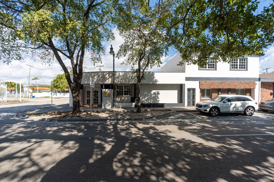 Primary Photo Of , Coral Gables Office For Sale