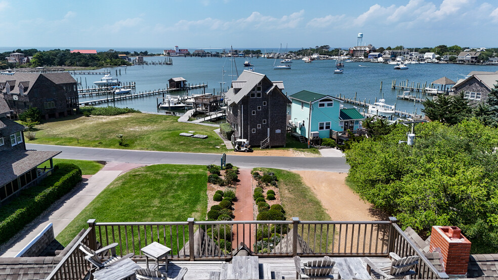 More Photos Of 155 Silver Lake Dr, Ocracoke Hospitality For Sale