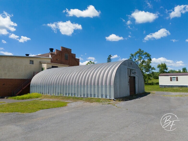 More Photos Of 144 Runnymeade rd, Bunker Hill General Retail For Sale