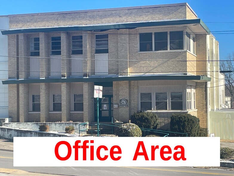 More Photos Of 109 E Hardin St, Greeneville Flex For Sale