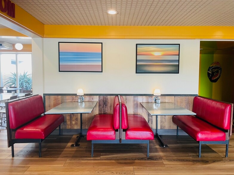 More Photos Of 1575 Calle Joaquin, San Luis Obispo Restaurant For Sale