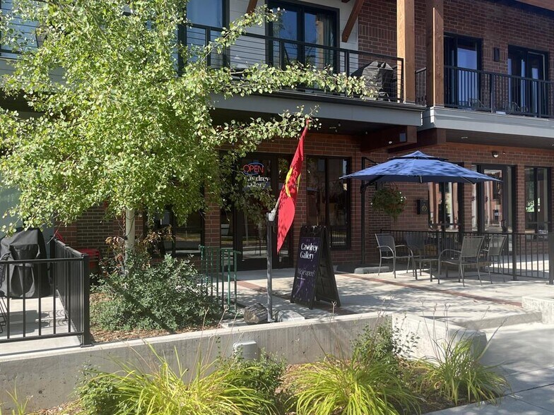 More Photos Of 206 Lupfer Ave, Whitefish Office For Sale