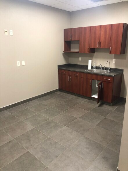 More Photos Of 330 W College Ave, Appleton Office For Lease