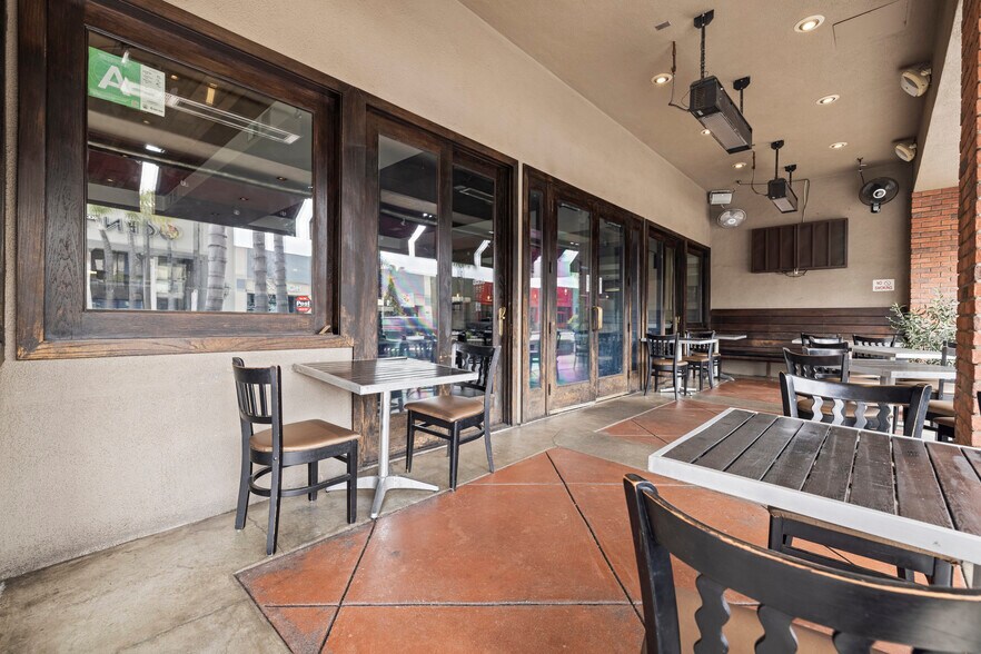 More Photos Of 47 W Main St, Alhambra Restaurant For Lease