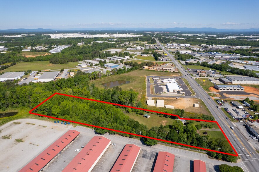 More Photos Of 1984 Hwy 101, Greer Land For Sale