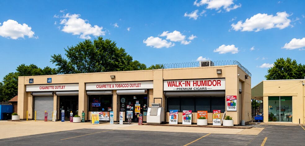 More Photos Of 1403-1415 N DuPont Hwy, New Castle Storefront For Sale