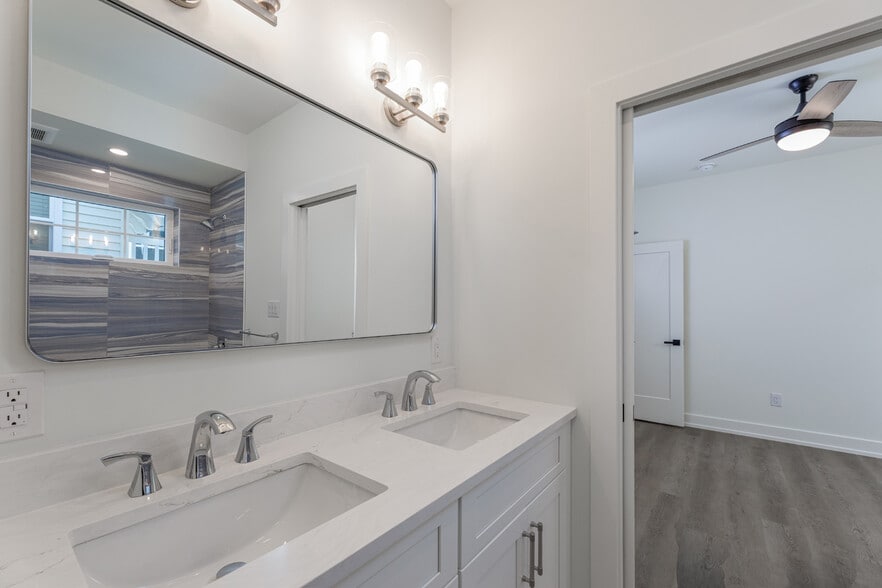 More Photos Of 5201 Atlantic ave, Ventnor City Apartments For Sale