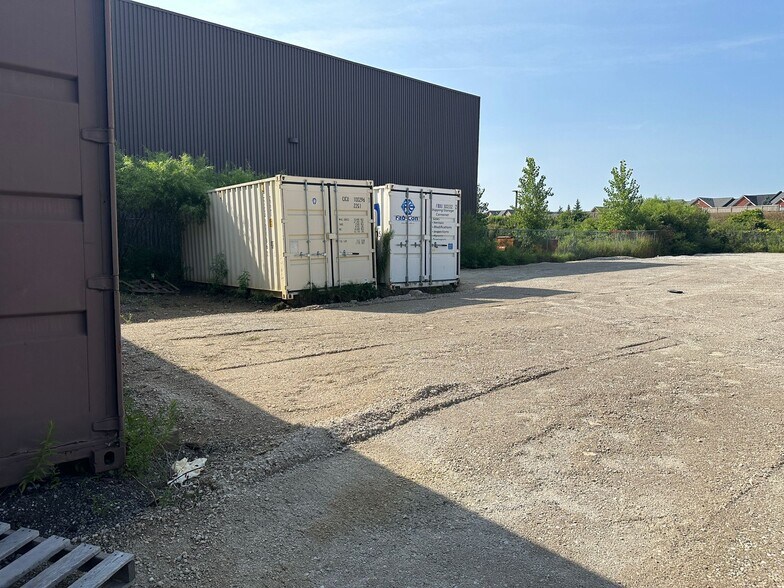 More Photos Of 290 Bronte St S, Milton Land For Lease