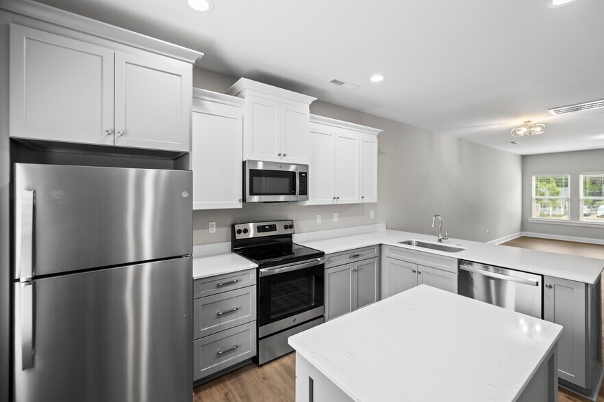 More Photos Of 501 Mill St, Lowell Apartments For Sale