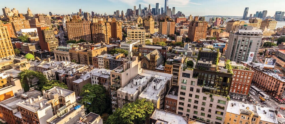 More Photos Of 793 Broadway, New York Storefront For Sale