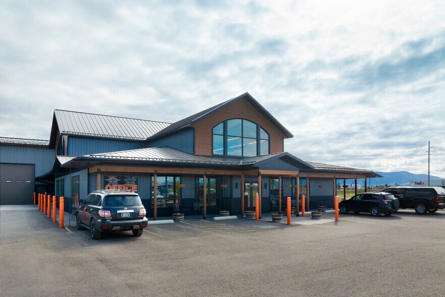 Primary Photo Of , Belgrade Unknown For Sale