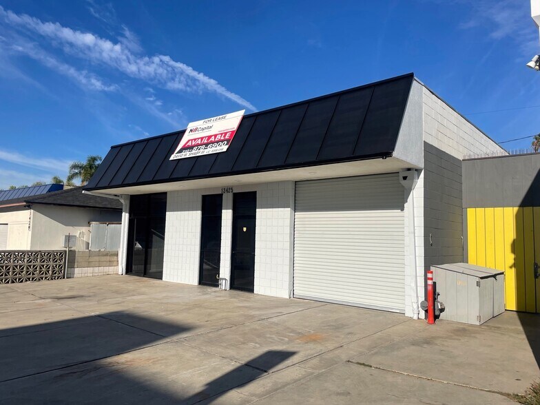 More Photos Of 13425 Beach Ave, Marina del Rey Warehouse For Lease