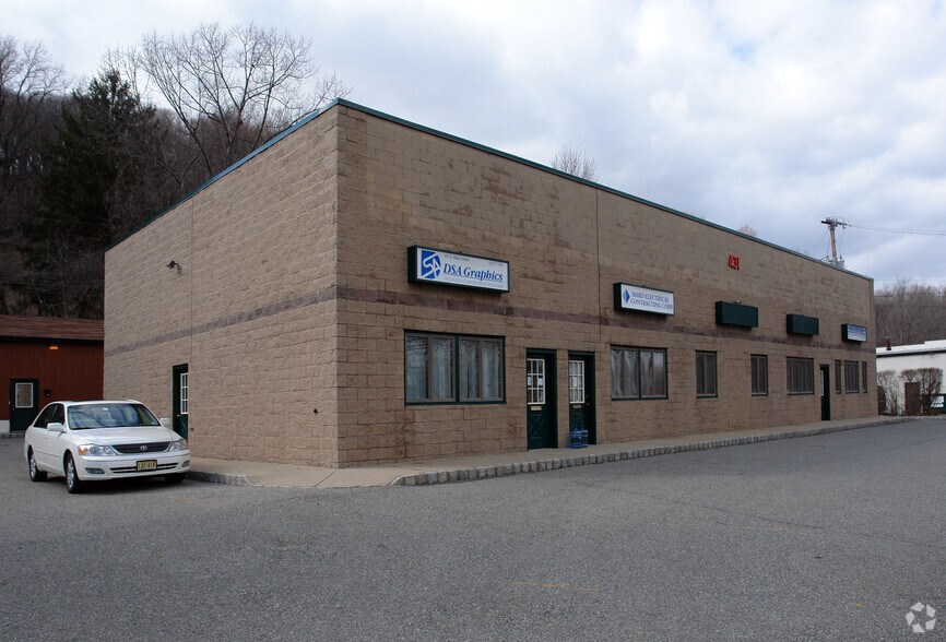 More Photos Of 431 E Main St, Denville Warehouse For Lease