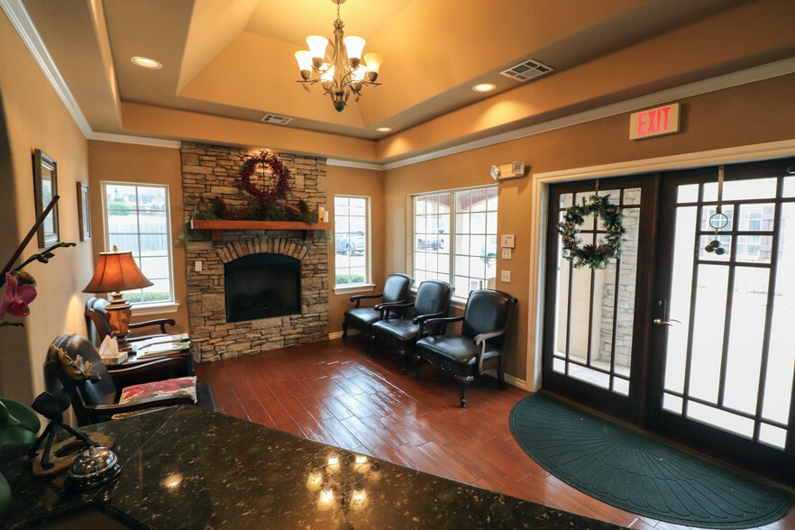 More Photos Of 9225 S Toledo Ave, Tulsa Office For Sale