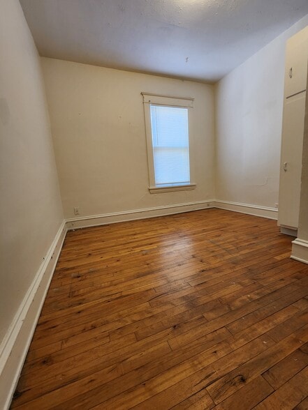 More Photos Of , Minneapolis Multifamily For Sale