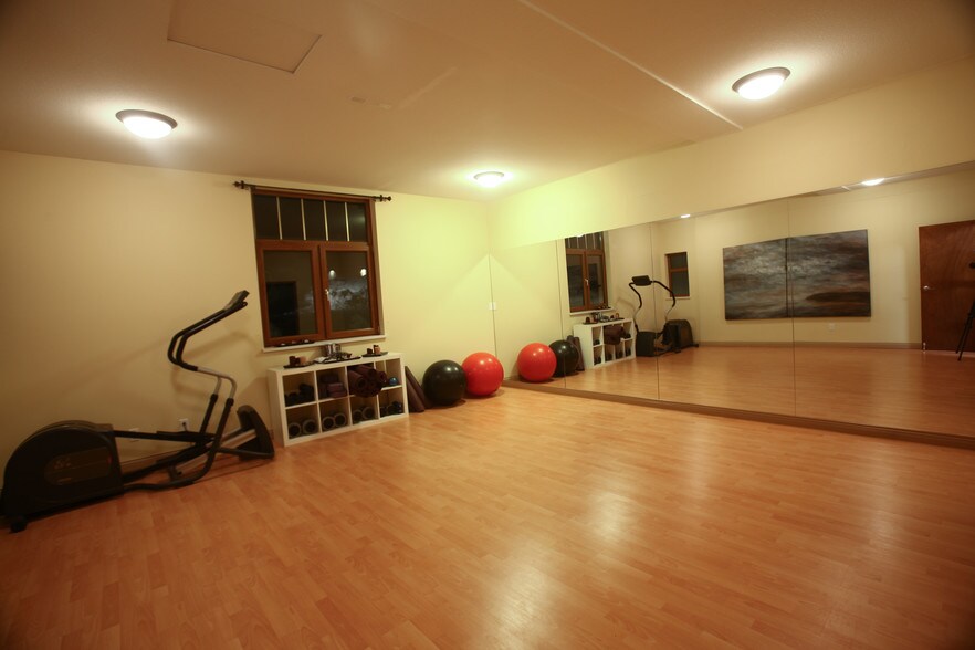 More Photos Of 3012 Alpine Cres, Whistler Hospitality For Sale
