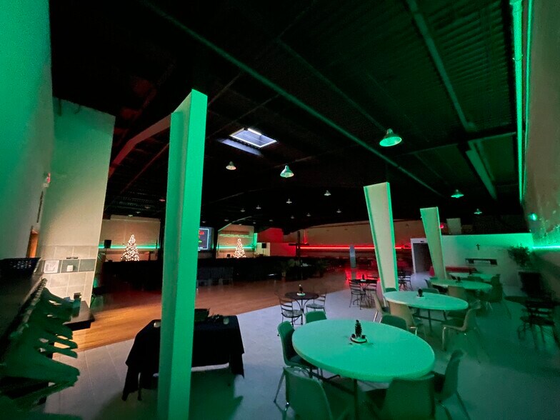 More Photos Of 1307 E Palatine Rd, Arlington Heights Religious Facility For Sale