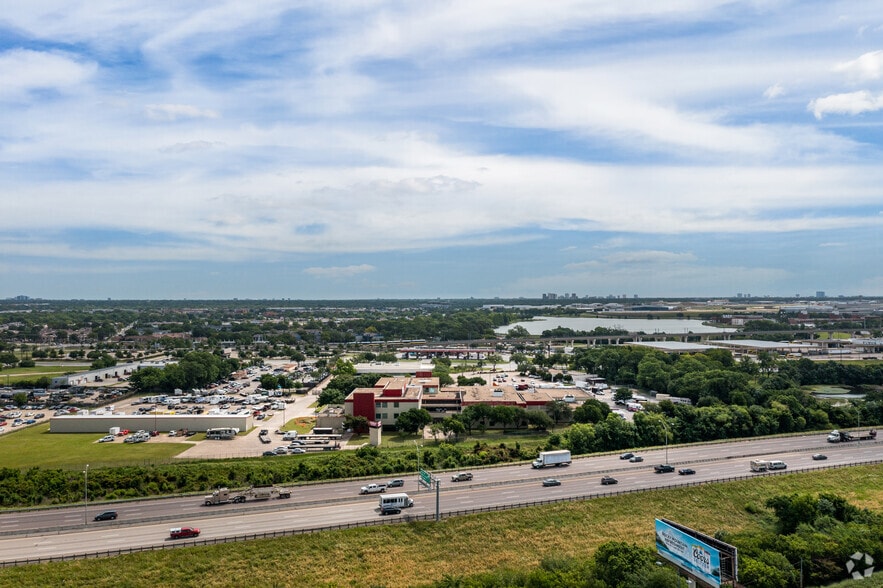 More Photos Of 9713 Harry Hines Blvd, Dallas Research And Development For Lease