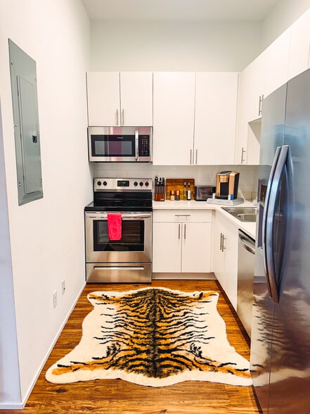 More Photos Of 916 Buchanan St, Nashville Apartments For Sale