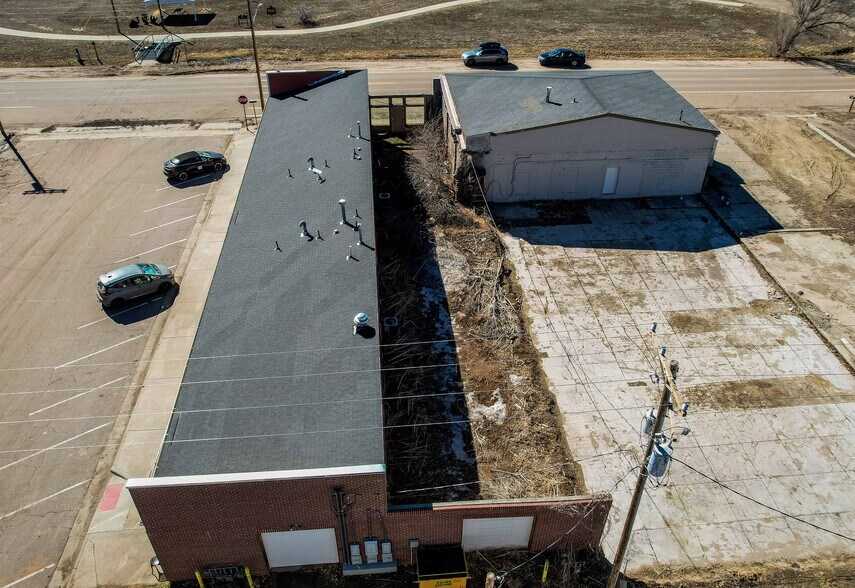 More Photos Of 618 1st Ave, Deer Trail Restaurant For Sale