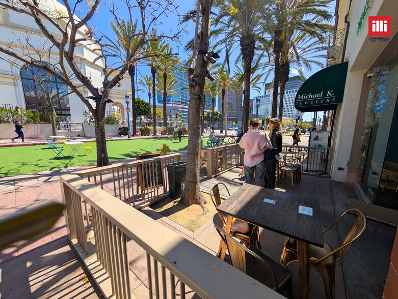 More Photos Of 1091-1095 Broxton Ave, Los Angeles Storefront Retail Office For Lease