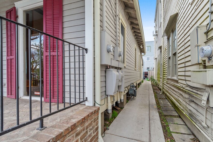 More Photos Of 730 Dublin St, New Orleans Restaurant For Lease