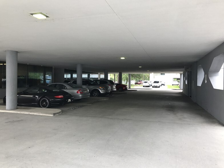 More Photos Of 3550 University Blvd S, Jacksonville Medical For Lease