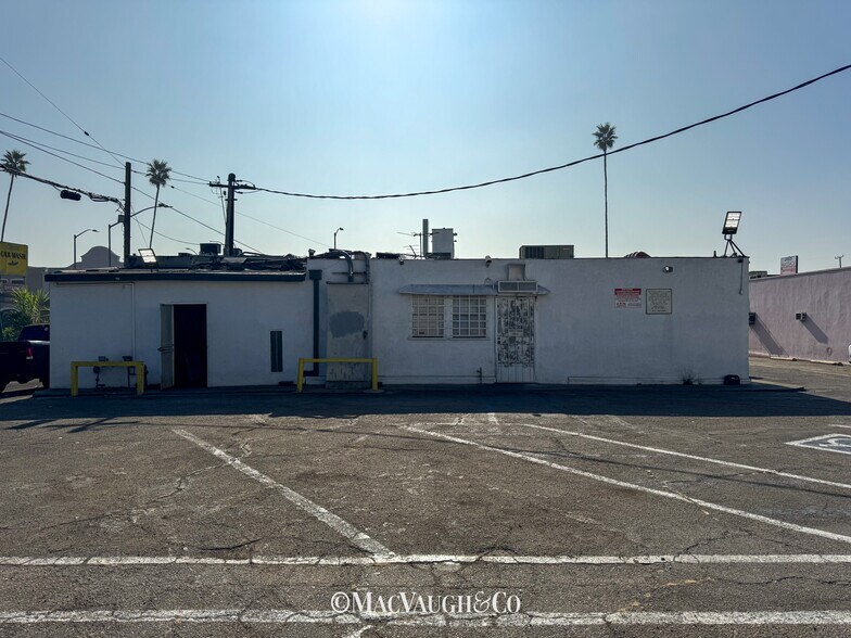 More Photos Of 3589 Colorado Blvd, Pasadena Restaurant For Lease